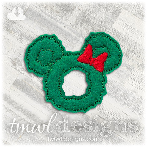 Mrs Mouse Christmas Wreath Feltie