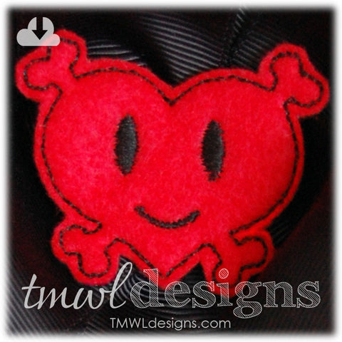 Heart & Crossbones Feltie